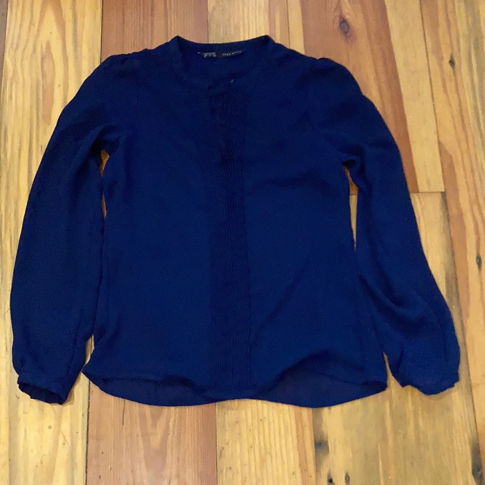 Zara Basic blue blouse button on top/sleeves Sz S